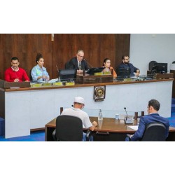 Vereadores de Campo Largo aprovaram projeto para que o poder executivo divulge à aplicação das emendas parlamentares